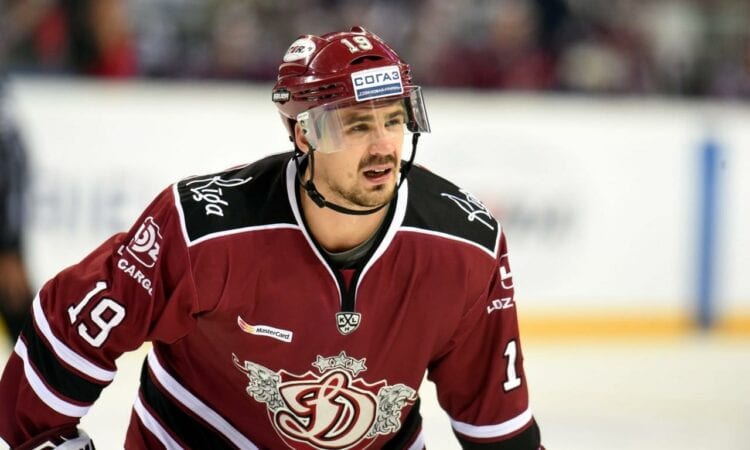 Miķelis Rēdlihs KHL Rīgas Dinamo - Sportazinas.com