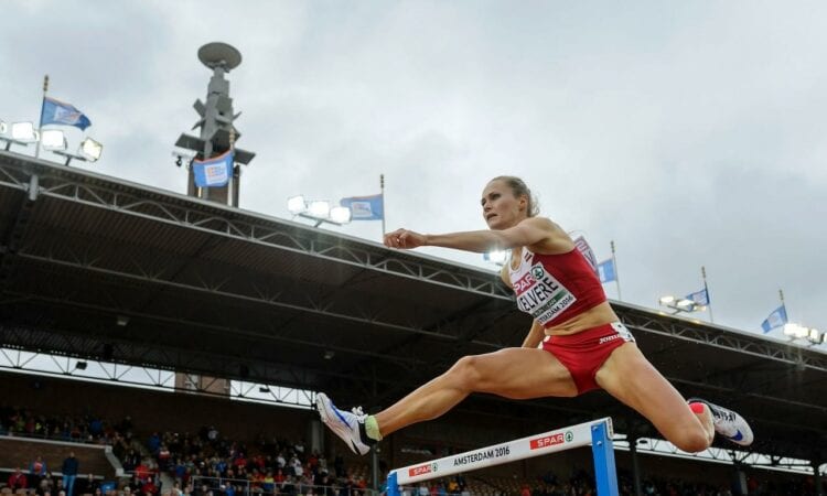 Līga Velvere - Barjerskriešana - Sportazinas.com