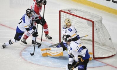 Latvijas hokeja izlases vārtsargs Elvis Merzļikins - Lugano - Sportazinas.com