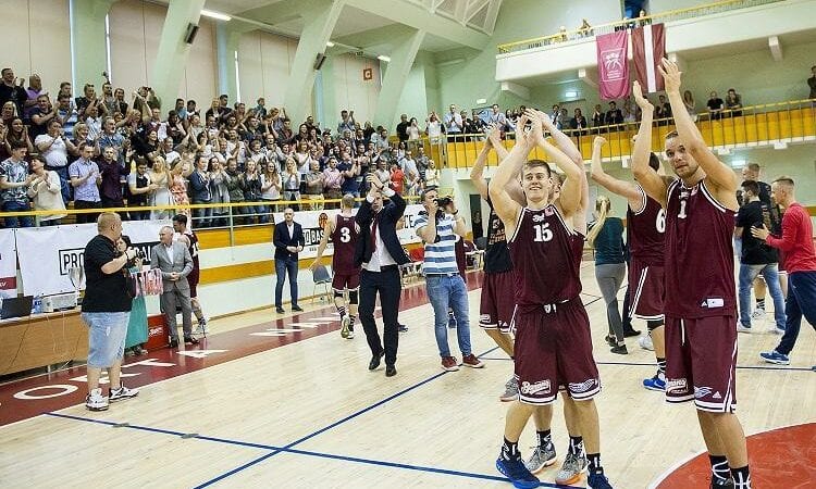 Barons/Kvartāls, Sportazinas.com