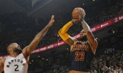 NBA: “Cavaliers” iesoļo konferences finālā (VIDEO)