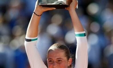 Aļona Ostapenko, www.sportazinas.com