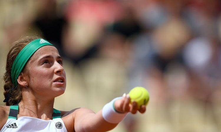 Aļona Ostapenko, www.sportazinas.com