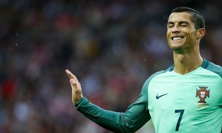 Krištiano Ronaldo, www.sportazinas.com