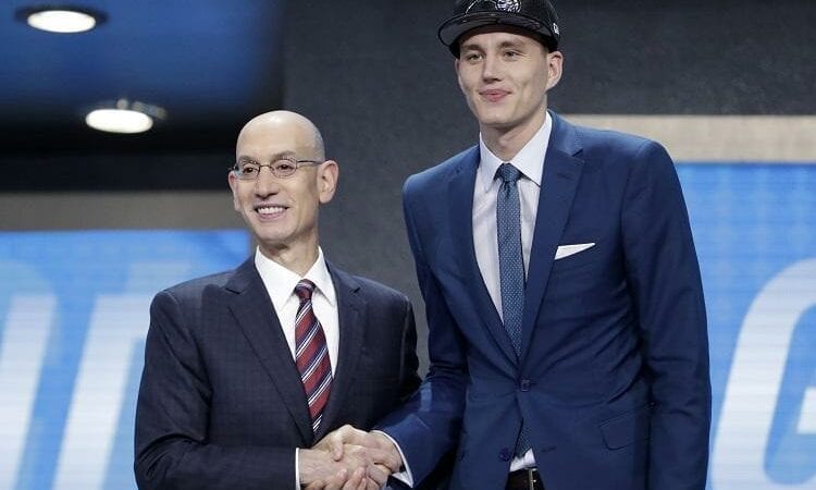 Anžejs Pasečņiks, 2017 NBA Draft