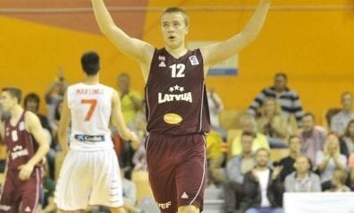 Artūrs Strautiņš, www.sportazinas.com