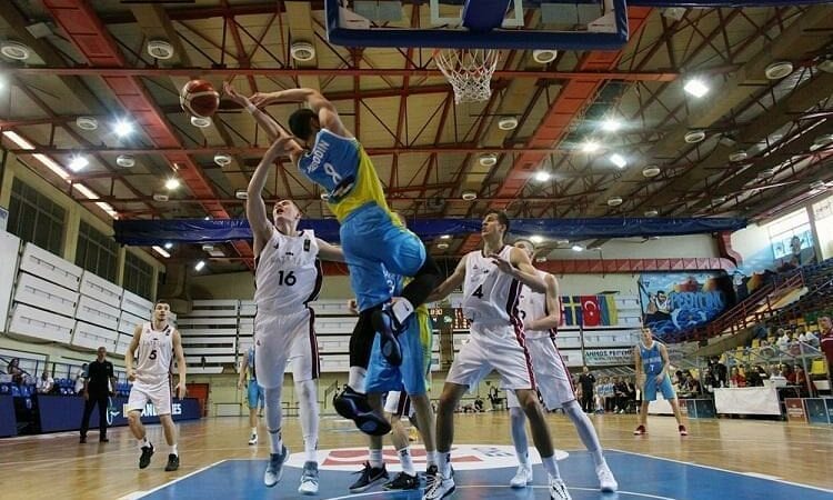 U-20 Basketbola izlase