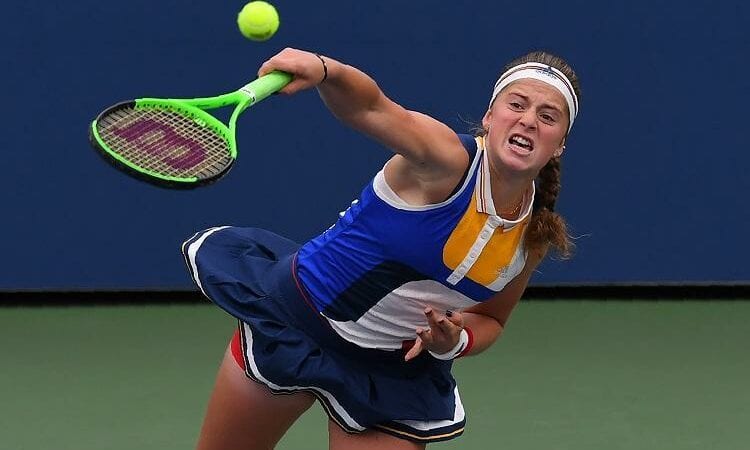 Aļona Ostapenko, www.sportazinas.com