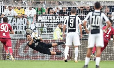 “Juventus” jauno sezonu iesāk ar pārliecinošu uzvaru (+VIDEO)