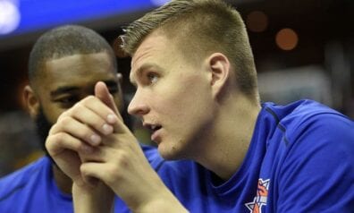 ”Knicks” bez Porziņģa izcīna svarīgu uzvaru pret Entonija ”Thunder” (VIDEO)