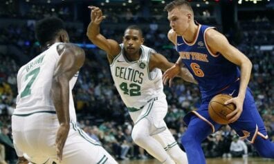 “Celtics” grauj “Knicks”, Porziņģim pieticīgs sniegums (VIDEO)