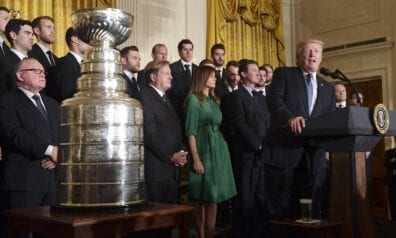 Trump Penguins Hockey, www.sportazinas.com