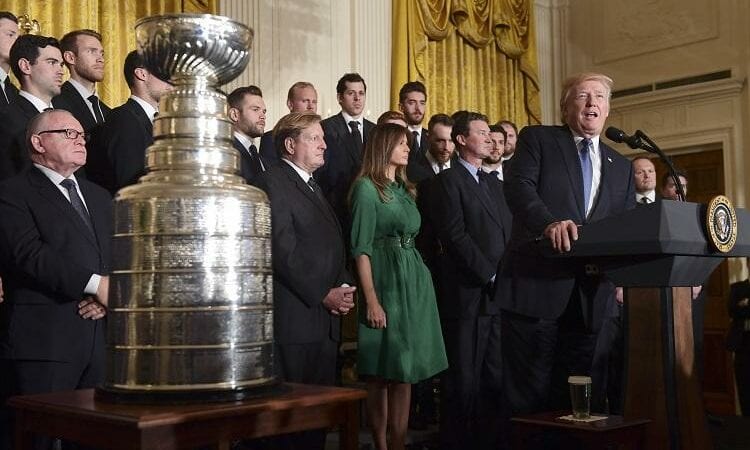 Trump Penguins Hockey, www.sportazinas.com