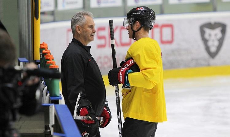 Kanadas izlases galvenais treneris, Vilijs Dežardēns, www.sportazinas.com