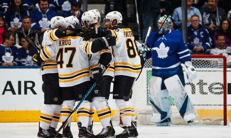 Bostonas Bruins, Sportazinas.com