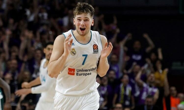 Luka Dončičs, Sportazinas.com