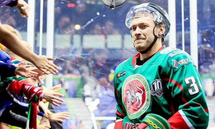Dmitrijs Obuhovs, Sportazinas.com