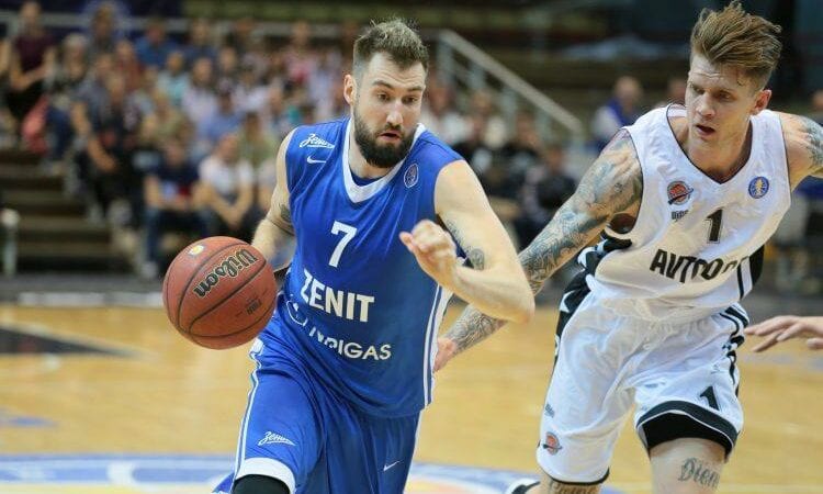 Sergejs Karasjovs Zenit www.sportazinas.com