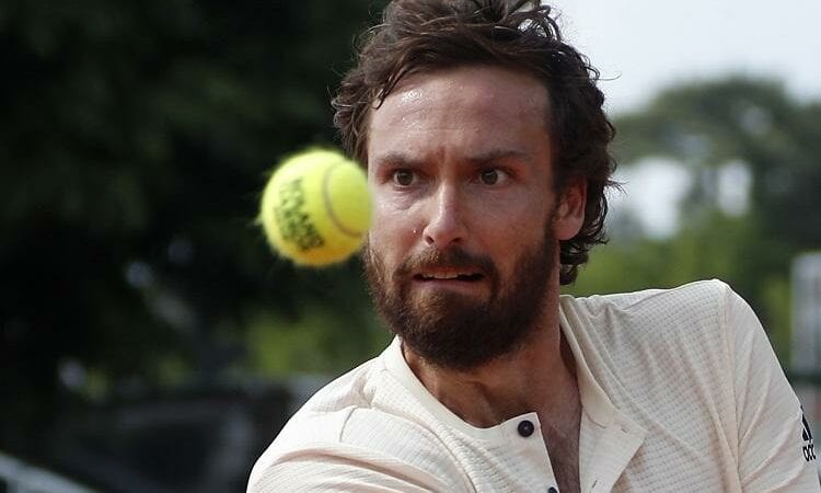 Ernests Gulbis, Sportazinas.com