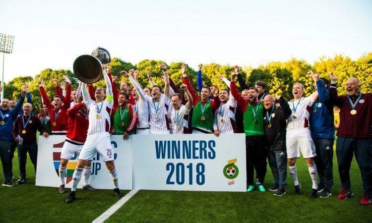 Latvijas futbola izlase, www.sportazinas.com