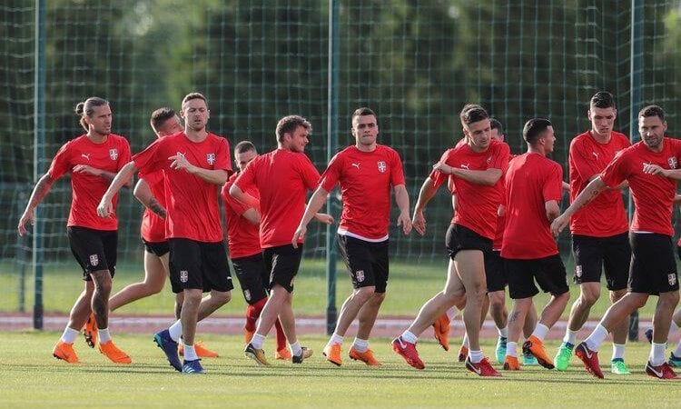 Serbijas futbola izlase, Sportazinas.com