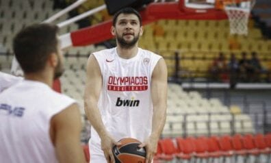 Kostas Papanikolaou, Sportazinas.com