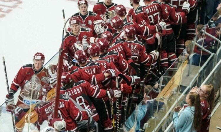 Rīgas Dinamo, www.sportazinas.com
