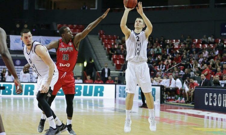 Artūrs Ausējs, www.sportazinas.com
