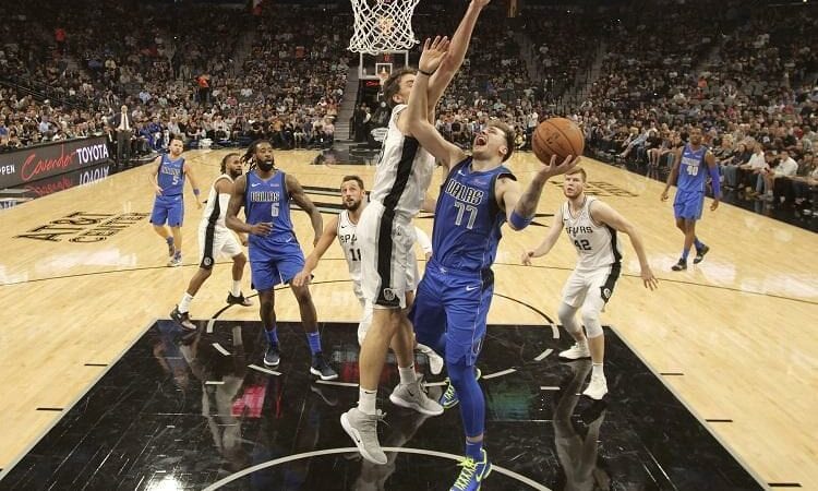 Luka Dončičs, www.sportazinas.com