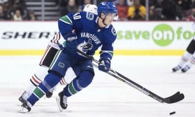 “Canucks” jaunā zvaigzne Petersons plosās un gūst piecus punktus pret Kolorado