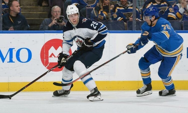 Patriks Laine, Sportazinas.com