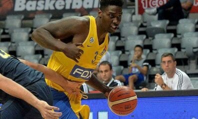 Džonijs OBraients, www.sportazinas.com