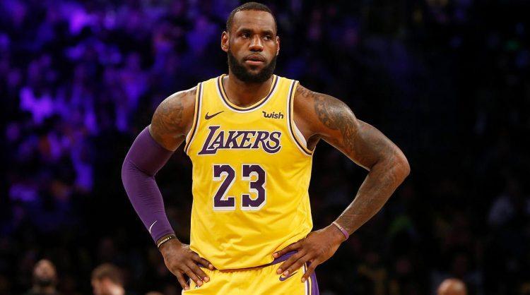Lebrons Džeimss, www.sportazinas.com