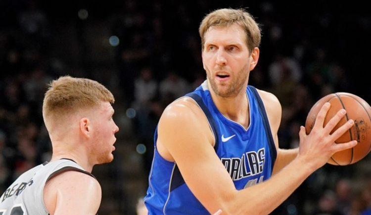 Dāvis Bertāns un Dirks Novickis, www.sportazinas.com