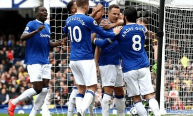 Liverpūles Everton futbolisti, www.sportazinas.com