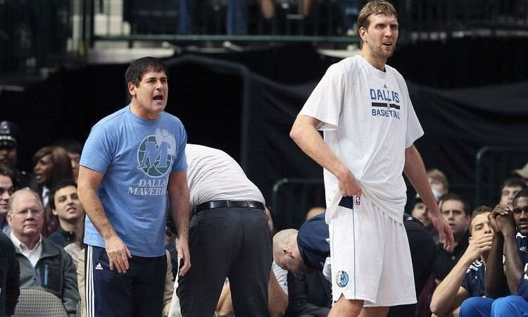 Marks Kjūbans, Dirks Novickis, Sportazinas.com
