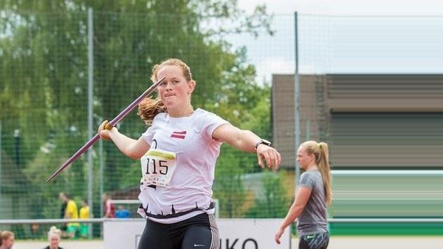 Laine Donāne, Sportazinas.com