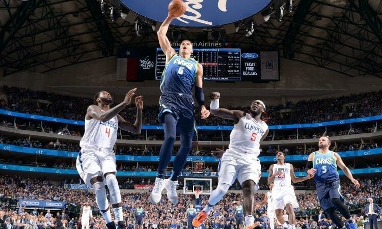 Kristaps Porziņģis, www.sportazinas.com