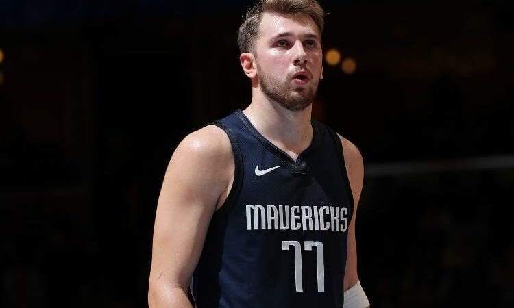 Luka Dončičs, www.sportazinas.com