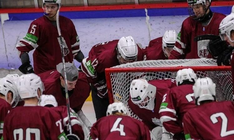 Latvijas U18 hokeja izlase, www.sportazinas.com