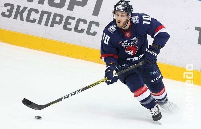 Džordans Šrēders, www.sportazinas.com