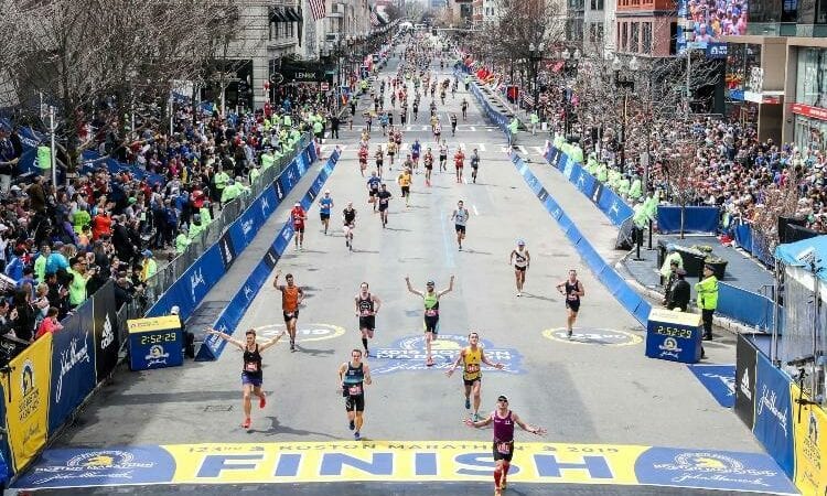 Bostonas maratons, www.sportazinas.com