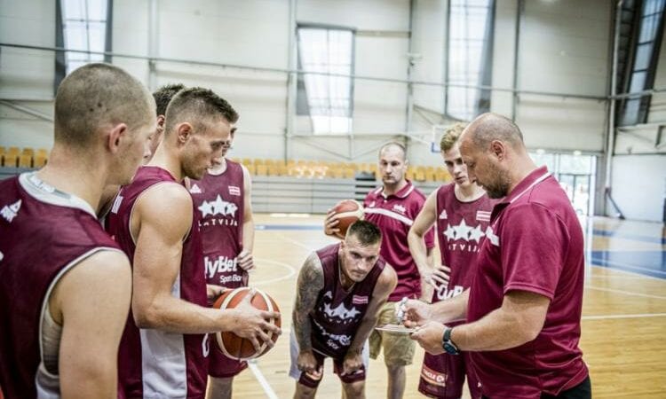 Roberts Štelmahers, www.sportazinas.com