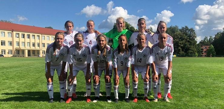 Latvijas U-15 sieviešu futbola izlase