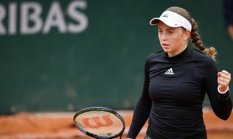 Aļona Ostapenko