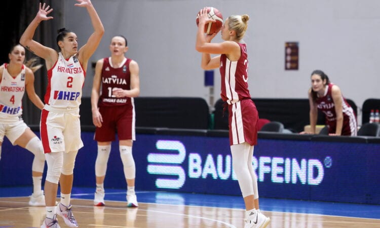 Latvijas sieviešu basketbola izlase