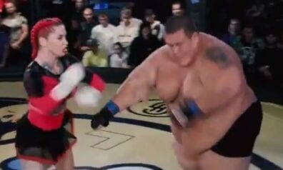 Bezsakars Krievijā – aizvadīta MMA “cīņa” starp 63 kg smagu sievieti un 240 kg smagu vīrieti (VIDEO)