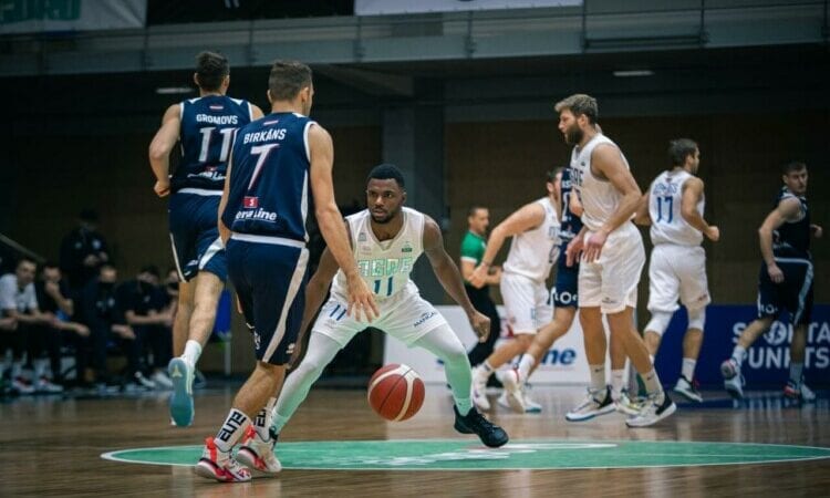 Liepājas un Ogres basketbolisti