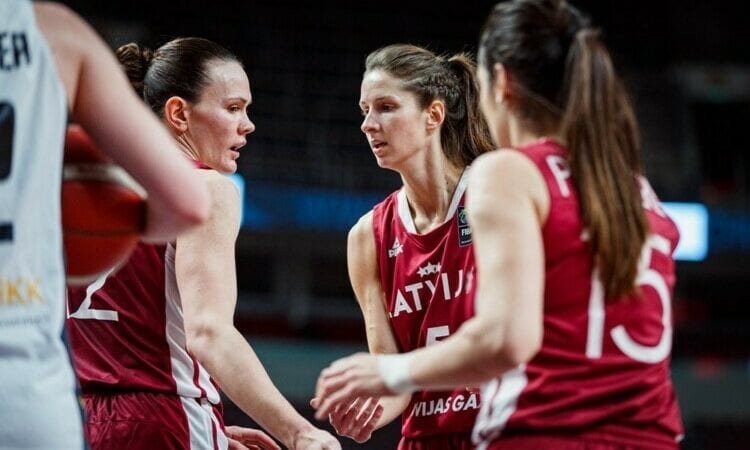 Latvijas sieviešu basketbola izlase