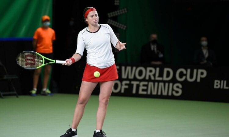 Aļona Ostapenko